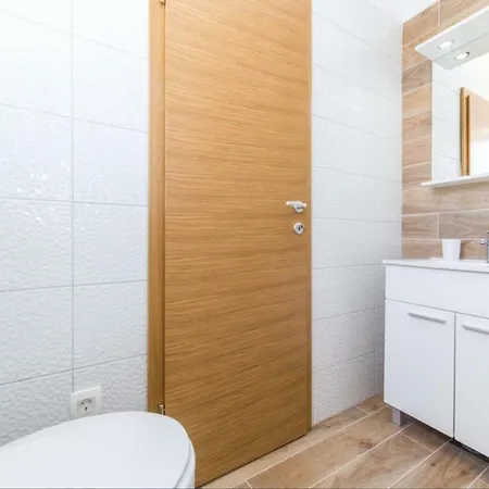 Villa Holiday Trogir-ciovo Goldy *