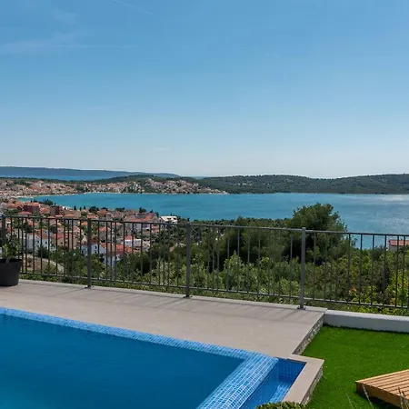 Holiday Trogir-ciovo Goldy *